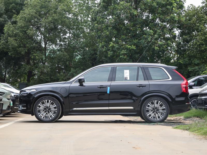 洛阳沃尔沃XC90新能源特价出售，优惠18.6万！不容错过